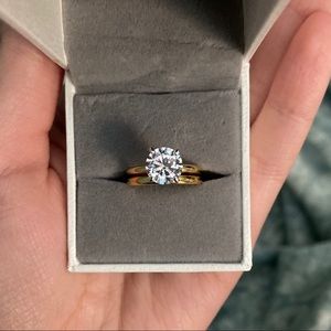 18k gold plated cubic zirconium wedding set(size5)